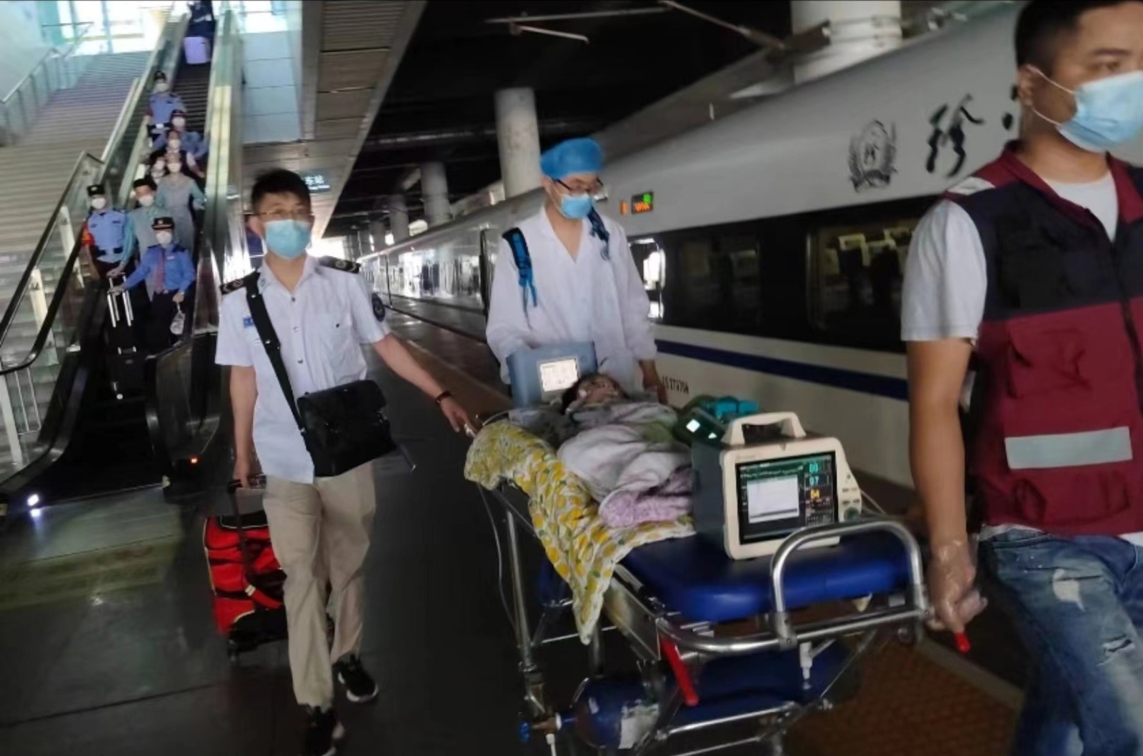 河南蒙古族自治县高铁转运公司